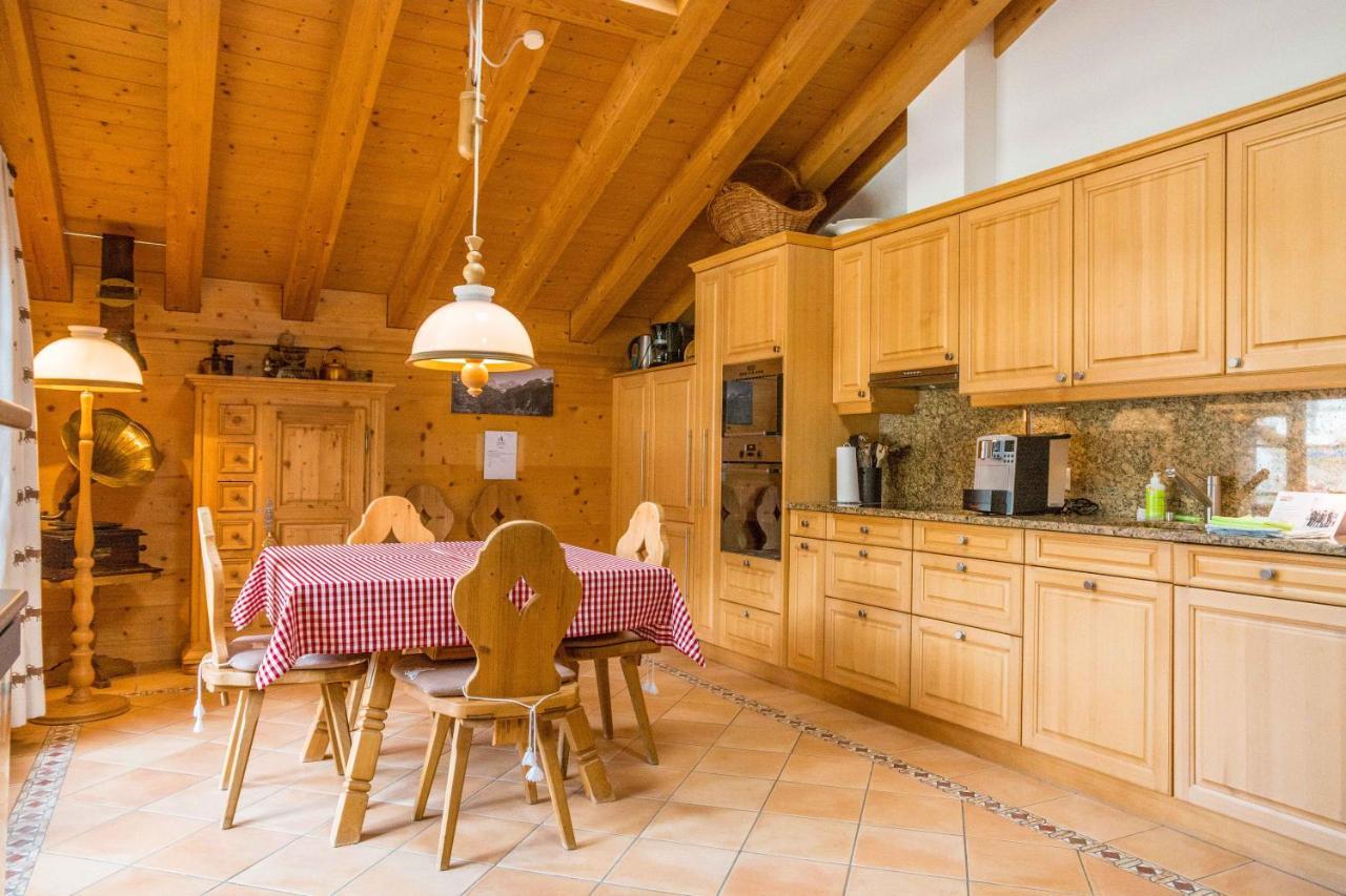 Apartment Stotzhalten DG 3.5 - GriwaRent AG Grindelwald Buitenkant foto